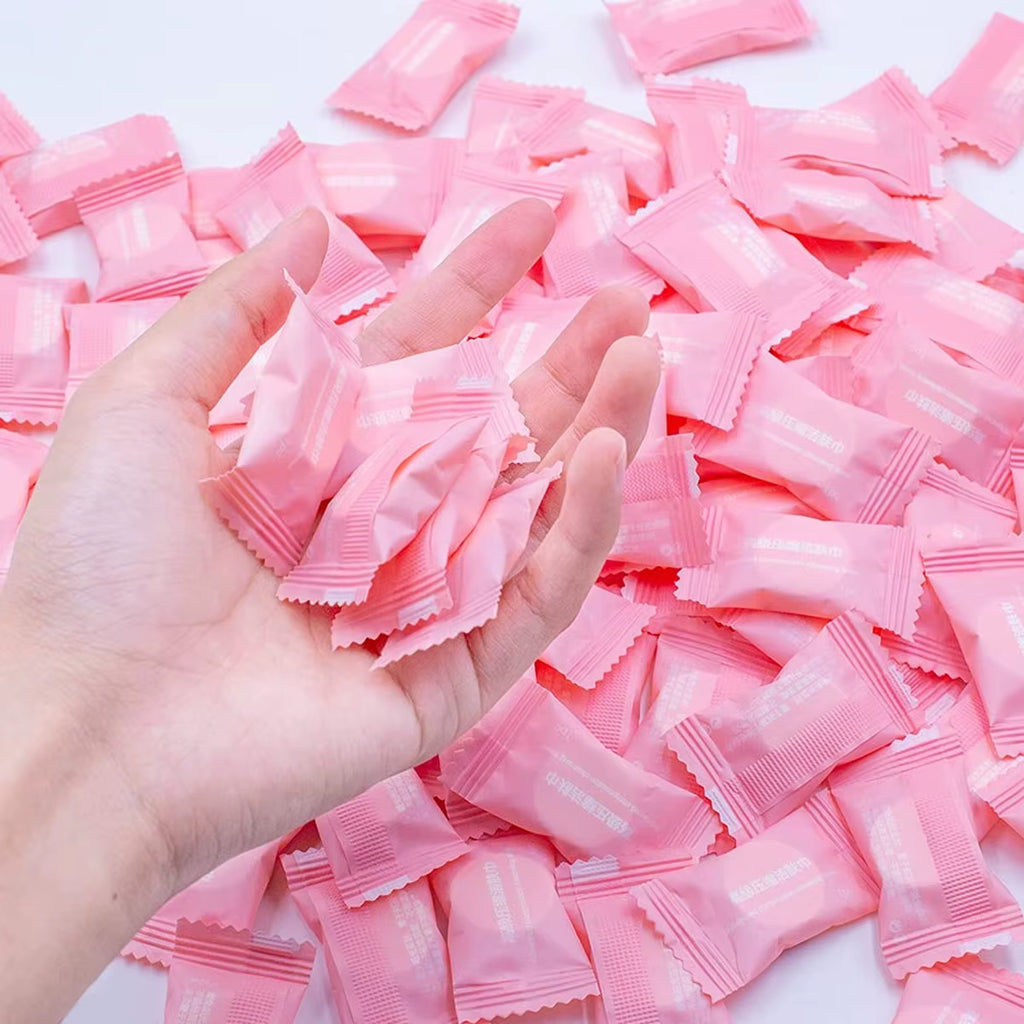 Compressed Towel Disposable Portable Face Towel Cotton Coin Tissue Suitable for Travel Camping Hiking Sports Beauty Salons